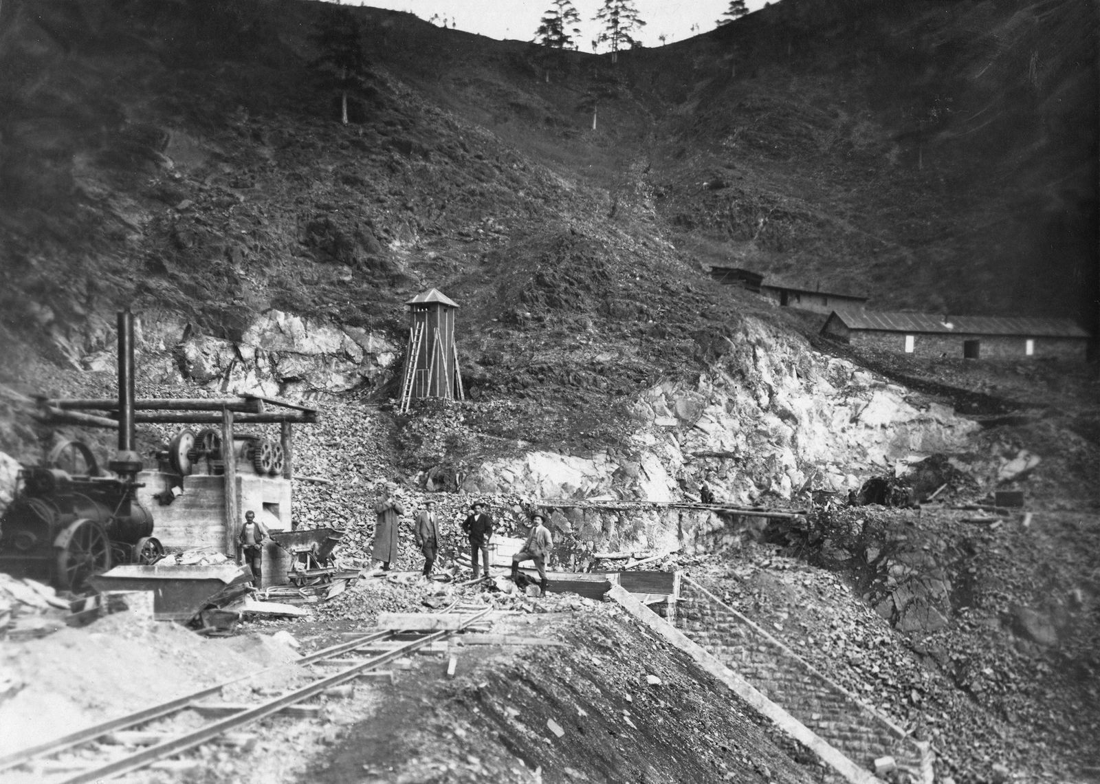 Градња пруге, историјска фотографија